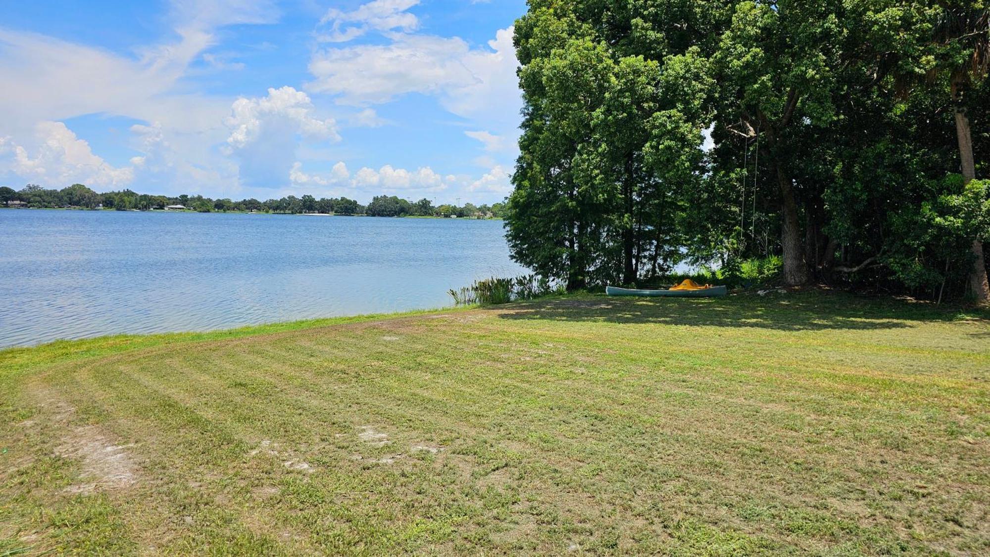 Lakeside Lofts At Lake Martha Уинтър Хевън Екстериор снимка